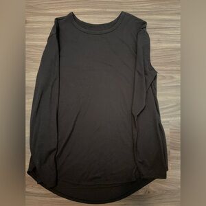 SO The Classic Soft and Cozy Long Sleeve Black Tee size L